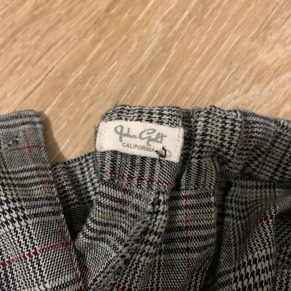 ❌SOLD❌ ON CURTSY - Picture 3 of 4